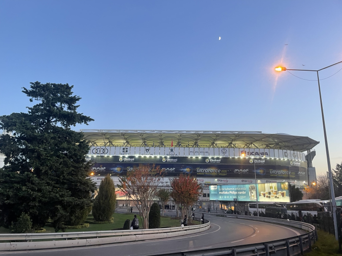 Sukru Saracoglu stadion outside